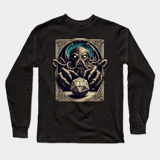 Cthulhu and the dice of madness Long Sleeve T-Shirt